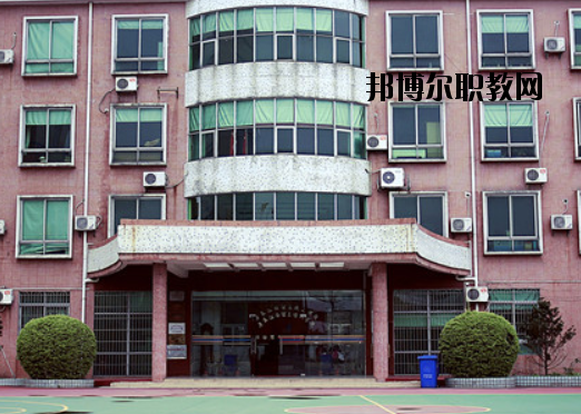 廣東江南理工技工學(xué)校怎么樣、好不好