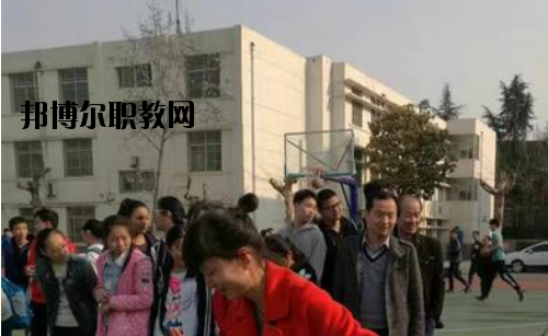 咸陽陜廣電子機械職業(yè)技術(shù)學校地址在哪里