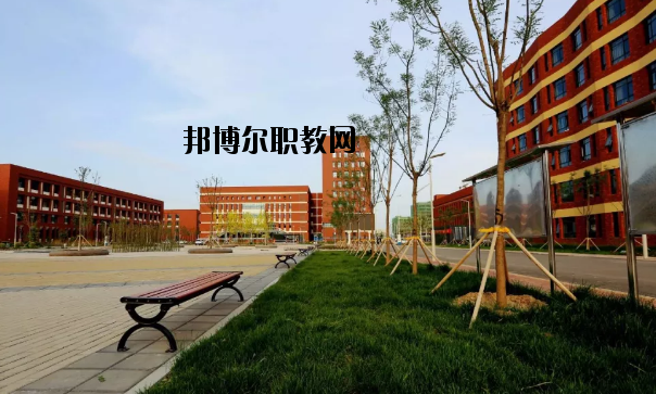 石家莊財經(jīng)商貿(mào)學(xué)校