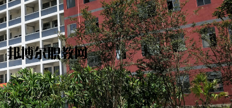 玉林華港中等職業(yè)技術(shù)學(xué)校怎么樣、好不好