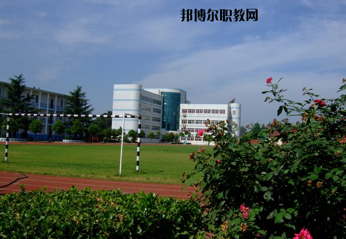 南陽(yáng)建筑工程學(xué)校2021年報(bào)名條件、招生要求、招生對(duì)象
