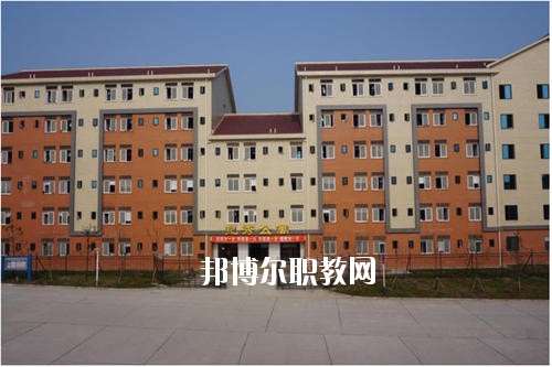 瀘州交通技工學(xué)校2020年報(bào)名條件、招生要求、招生對(duì)象