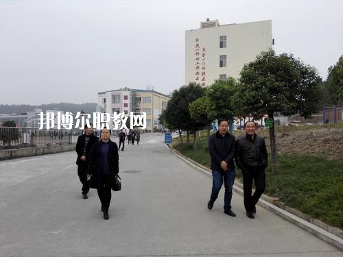 綿陽(yáng)游仙職業(yè)教育中心2020年報(bào)名條件、招生要求、招生對(duì)象