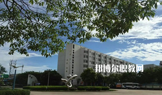 合肥經(jīng)濟(jì)貿(mào)易科技學(xué)校怎么樣、好不好