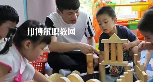 貴州2020年哪些大專(zhuān)的幼師學(xué)校比較好
