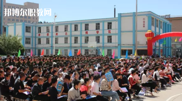慶陽市機(jī)電工程學(xué)校2020年報(bào)名條件、招生要求、招生對(duì)象