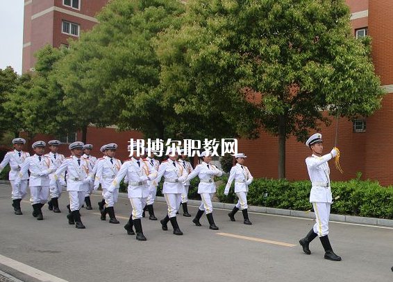 湖北現(xiàn)代農業(yè)技師學院6
