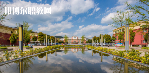 貴陽幼兒師范高等?？茖W(xué)校(中職部)2020年招生辦聯(lián)系電話