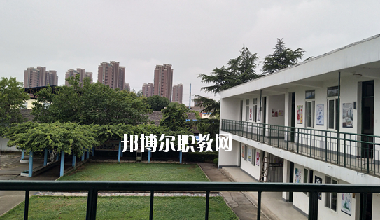安徽2020年中專(zhuān)高鐵學(xué)校專(zhuān)業(yè)有哪些