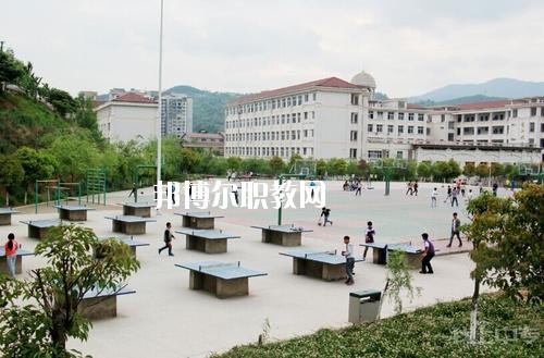 四川劍閣職業(yè)高級(jí)中學(xué)校2020年報(bào)名條件、招生要求、招生對(duì)象