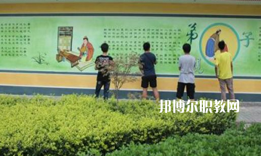 懷遠縣中等職業(yè)技術(shù)學(xué)校2020年報名條件、招生要求、招生對象