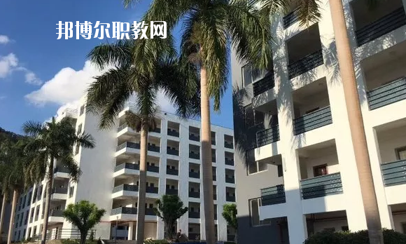 惠州財經(jīng)職業(yè)技術(shù)學校2020年報名條件、招生要求、招生對象