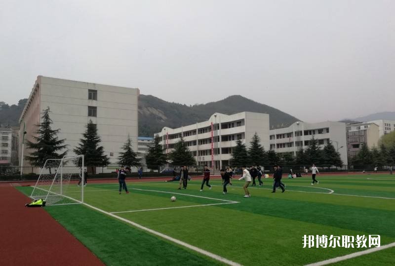 新縣職業(yè)高級(jí)中學(xué)2021年報(bào)名條件、招生要求、招生對(duì)象