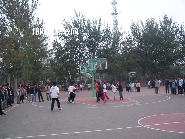 濮陽(yáng)市油田職業(yè)中等專(zhuān)業(yè)學(xué)校2021年招生辦聯(lián)系電話