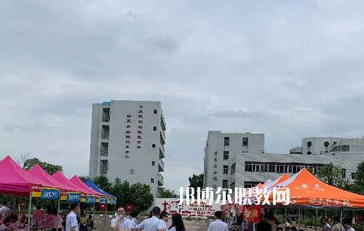 汕頭潮陽(yáng)建筑職業(yè)技術(shù)學(xué)校2021年學(xué)費(fèi)、收費(fèi)多少