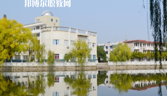 江淮工業(yè)學(xué)校怎么樣、好不好