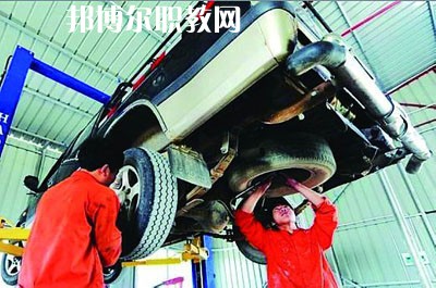 四川2021年適合女生的汽修學校專業(yè)