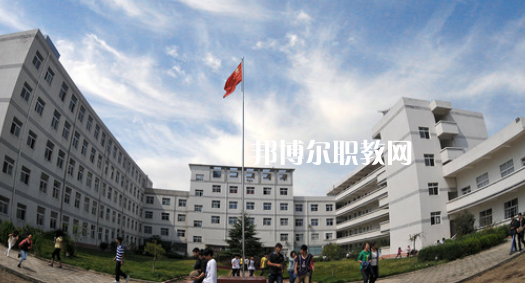 桐城中華職業(yè)學(xué)校2021年報(bào)名條件、招生要求、招生對象
