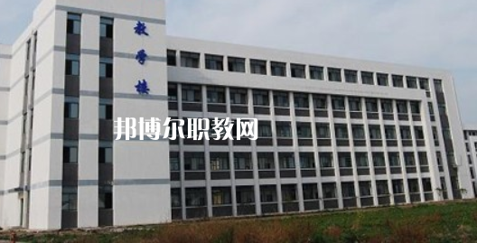 滁州市機(jī)械工業(yè)學(xué)校2021年報(bào)名條件、招生要求、招生對(duì)象 