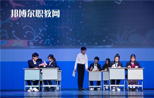 蘇州福納影視藝術(shù)學(xué)校2021年報名條件、招生要求、招生對象