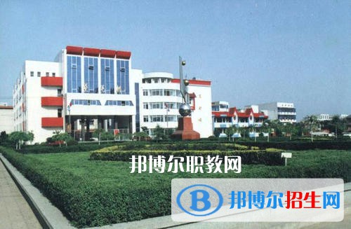 潢川幼兒師范學(xué)校2021年報(bào)名條件、招生要求、招生對(duì)象