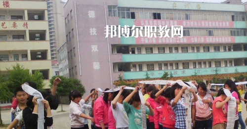 甕安鴻翔中等職業(yè)技術(shù)學(xué)校2021年報(bào)名條件、招生要求、招生對(duì)象
