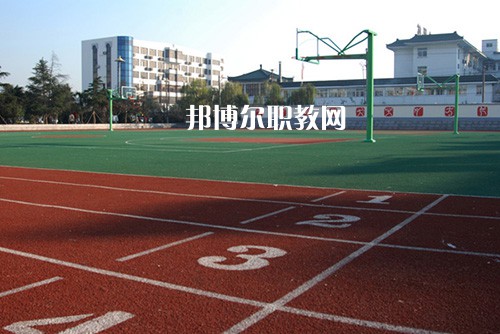 揚(yáng)州生活科技學(xué)校怎么樣、好不好
