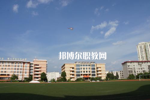 曲靖麒麟職業(yè)技術(shù)學(xué)校2021年報(bào)名條件、招生要求、招生對(duì)象