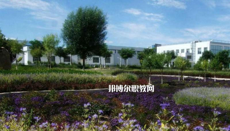 楚雄醫(yī)藥高等專科學(xué)校2021年招生簡(jiǎn)章
