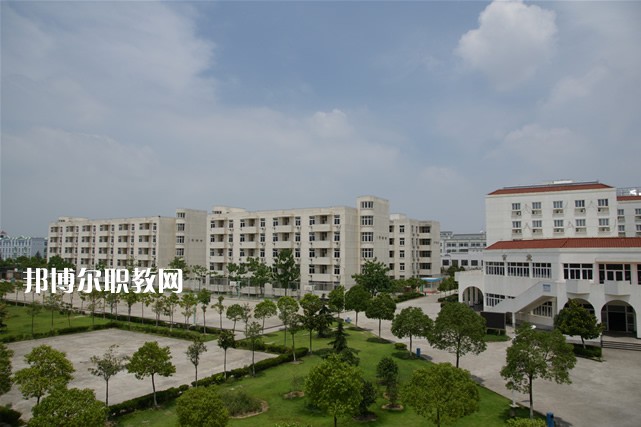 廣西2021年中專(zhuān)學(xué)校屬于什么學(xué)歷