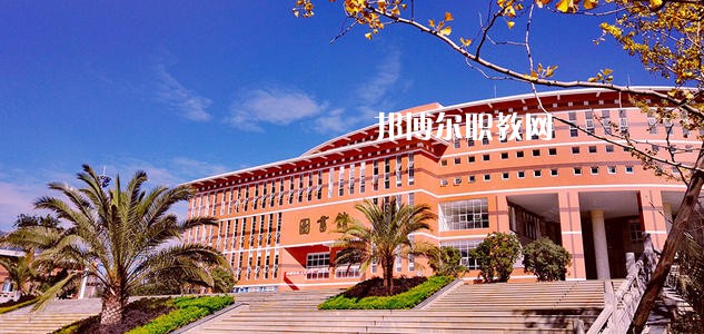 保山中醫(yī)藥高等專科學校2021年招生錄取分數(shù)線