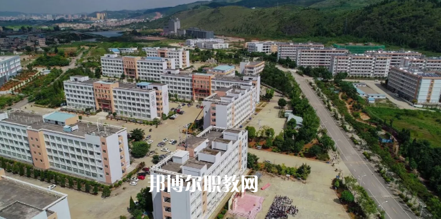 文山農(nóng)業(yè)學(xué)校2021年學(xué)費(fèi)、收費(fèi)多少