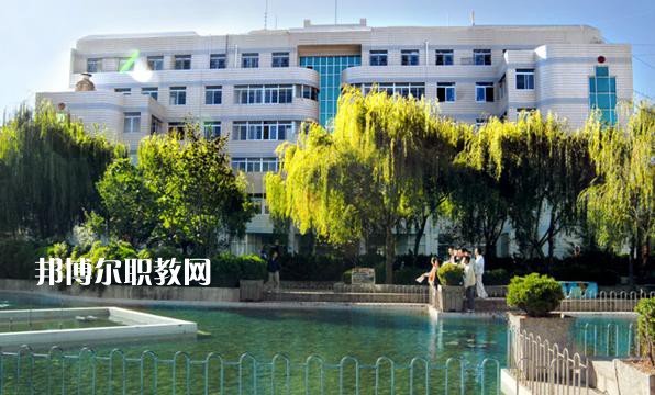 大理衛(wèi)生學(xué)校地2021年學(xué)費、收費多少