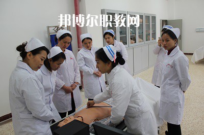紅河州衛(wèi)生護理學校2021年有哪些專業(yè)