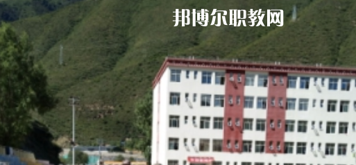 四川2022年初中生報什么護(hù)理學(xué)校最好