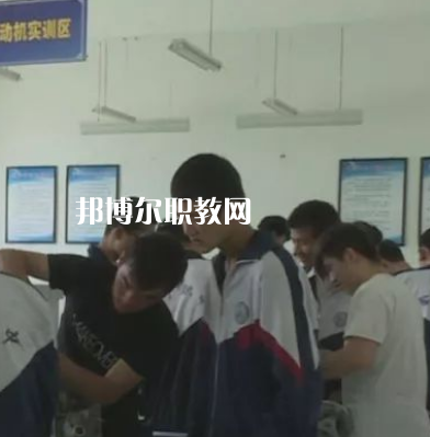 會寧機電工業(yè)學(xué)校2022年招生錄取分?jǐn)?shù)線 