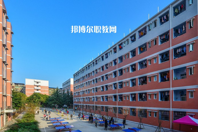 秦皇島市燕海科技職業(yè)學(xué)校2022年報名條件、招生要求、招生對象