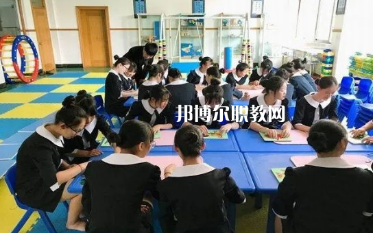 榆中縣職業(yè)教育中心2022年報名條件、招生要求、招生對象