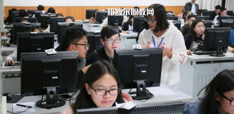 石家莊2022年電子商務(wù)學校較好的大專學校