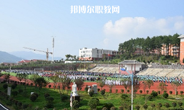 德慶縣中等職業(yè)學(xué)校怎么樣、好不好