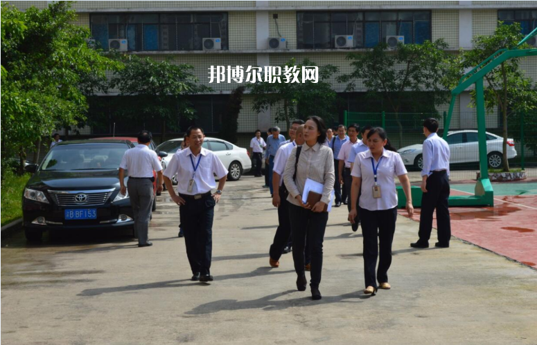 重慶渝北區(qū)竟成中學(xué)校2022年報(bào)名條件、招生要求、招生對(duì)象