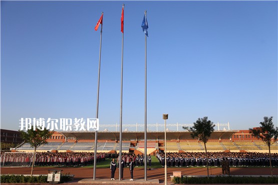 石家莊財(cái)經(jīng)商貿(mào)學(xué)校2022年學(xué)費(fèi)、收費(fèi)多少