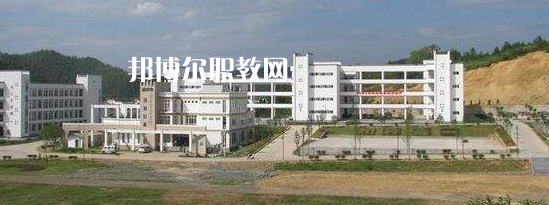 肇慶廣寧衛(wèi)生中等職業(yè)技術學校2022年招生辦聯(lián)系電話