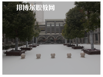 江蘇模特藝術(shù)學(xué)校2022年報名條件、招生要求、招生對象