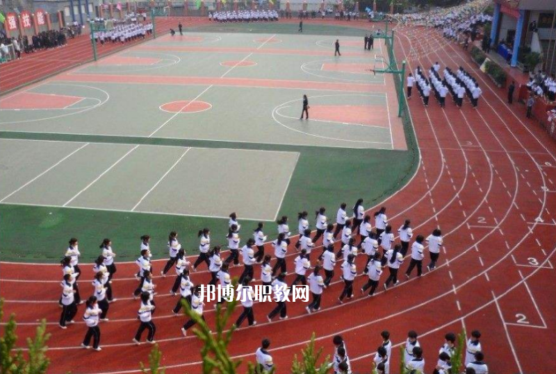 重慶巫溪縣職業(yè)教育中心2022年報(bào)名條件、招生要求、招生對象