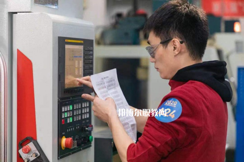 江蘇昆山第一中等專業(yè)學(xué)校2022年報(bào)名條件、招生要求、招生對(duì)象