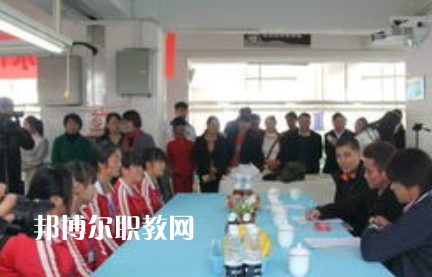 貴州盤州職業(yè)技術(shù)學(xué)校2022年學(xué)費、收費多少