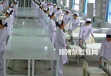 甘肅省中醫(yī)學(xué)校2022年報(bào)名條件、招生要求、招生對象
