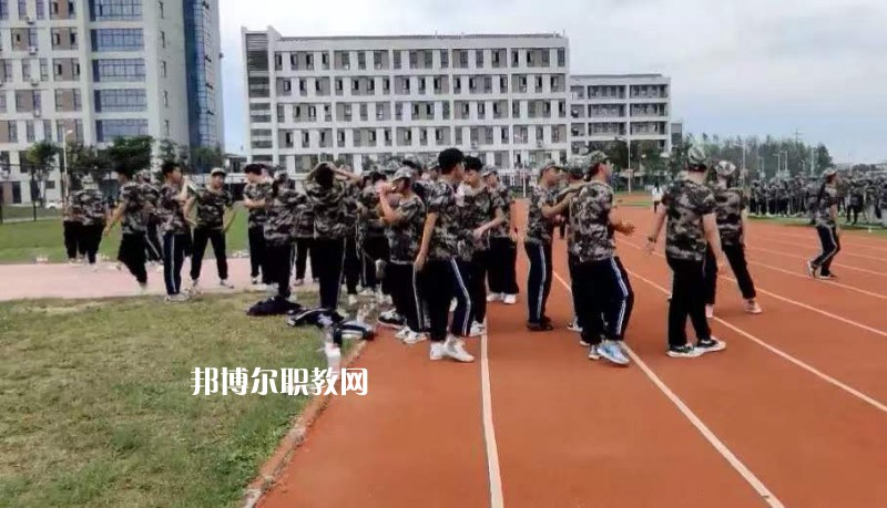 淮安工業(yè)中等專業(yè)學(xué)校2022年報名條件、招生要求、招生對象