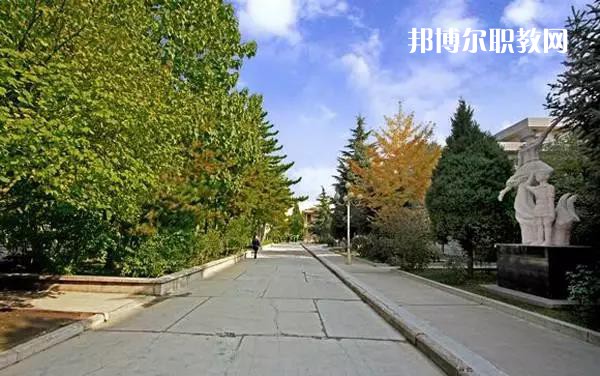 平?jīng)鰩煼秾W(xué)校2022年報(bào)名條件、招生要求、招生對(duì)象
